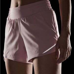 Lululemon Hotty Hot High-Rise Short 4" Lined - Pink Haze, Size 6